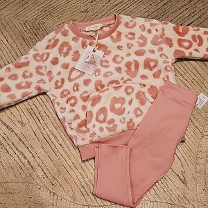 2T leopard print sweater and leggings Jessica Simpson NWT